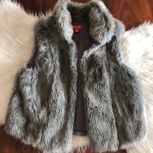 High collar faux fur vest